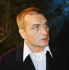 Александр Балуев