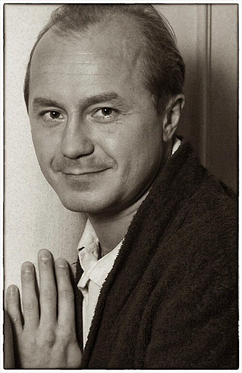 Андрей Панин