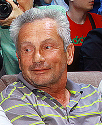 Валерий Ефремов